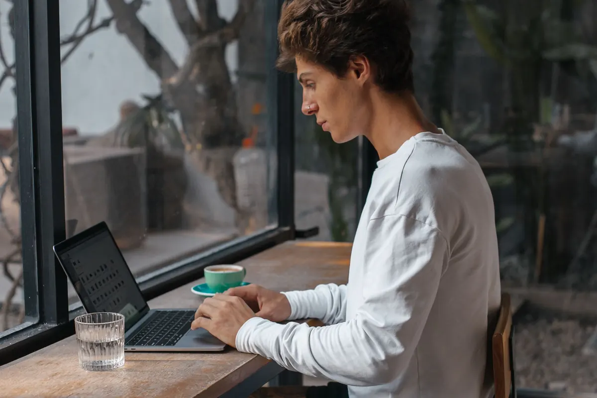 How to Start Investing With $100